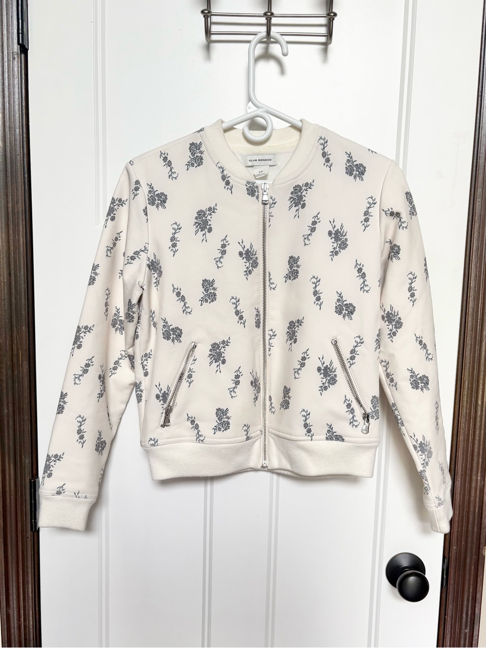 Club Monaco Cream Dark Floral Bomber Jacket Zip Pockets Size Small